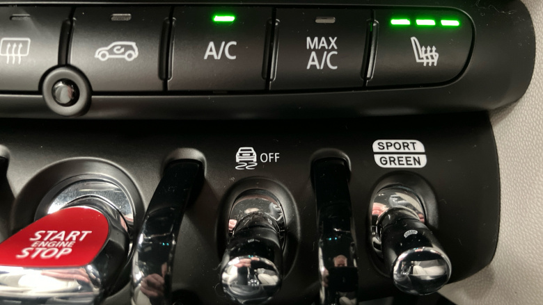 MINI Hatchback 1.5 Cooper Exclusive 3dr Auto Petrol Hatchback